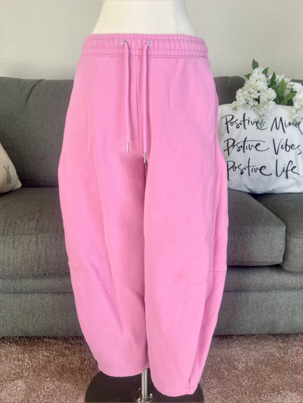 A&F Pink High Rise Sunday Barrel Sweatpants
